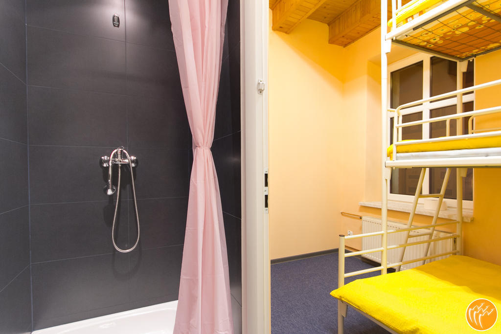 3 Bros' Hostel Cieszyn Cieszyn  Kültér fotó